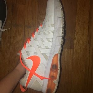 Nike fingertrap max